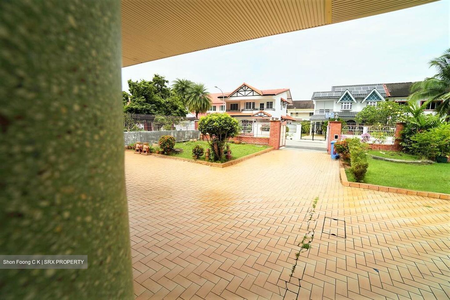 Happy Gardens (D13), Semi-Detached #499085161